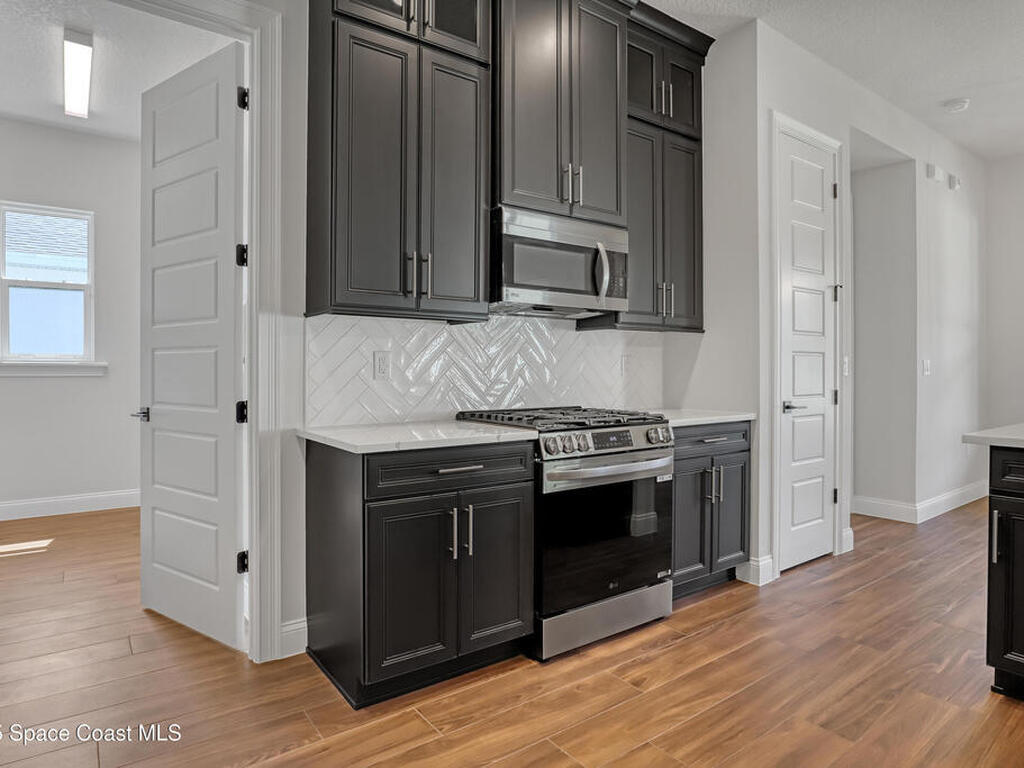 4195 Negal Circle, Melbourne, FL 32901