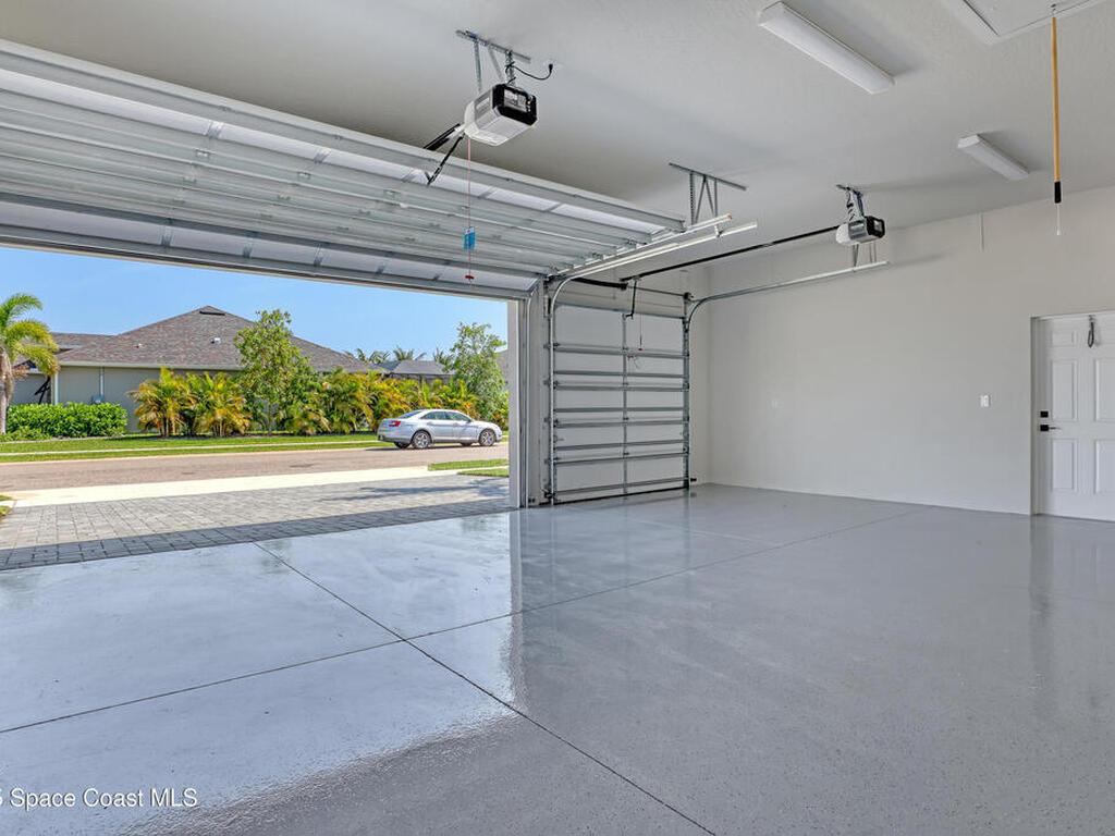 4195 Negal Circle, Melbourne, FL 32901