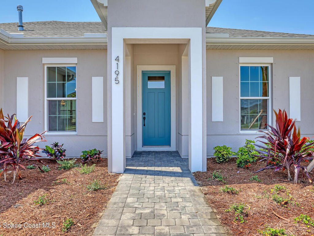4195 Negal Circle, Melbourne, FL 32901