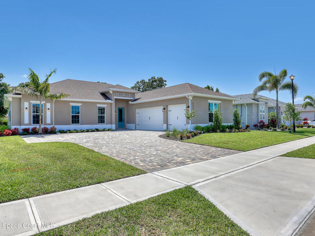4335 Negal Circle, Melbourne, FL 32901