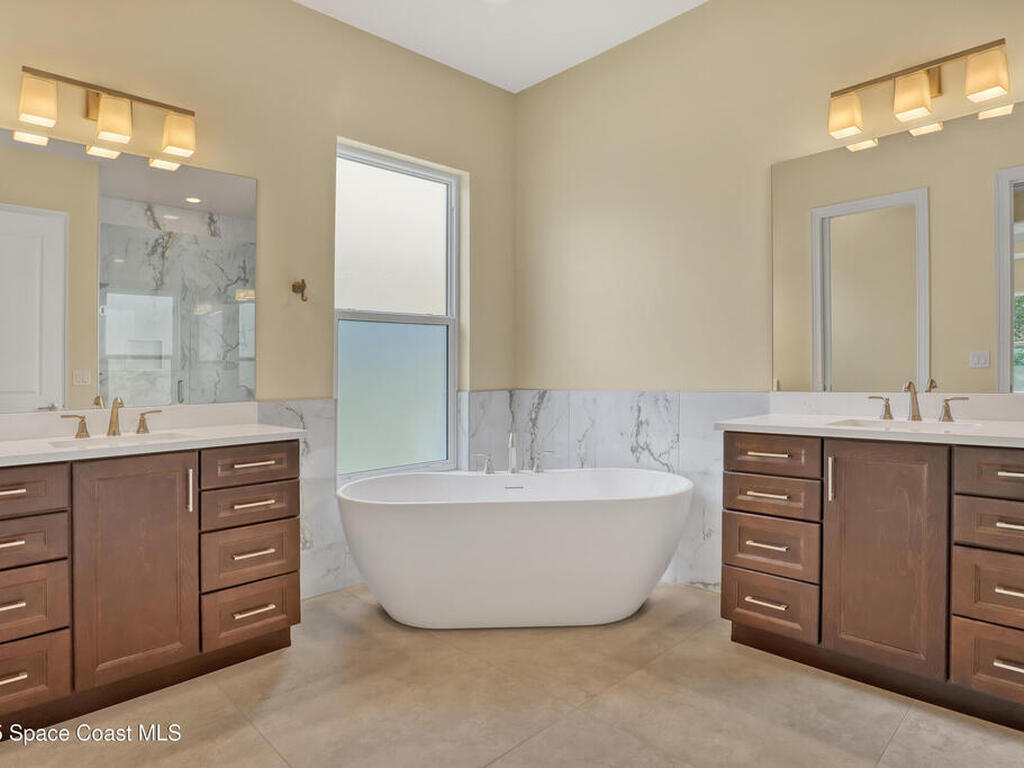 4335 Negal Circle, Melbourne, FL 32901