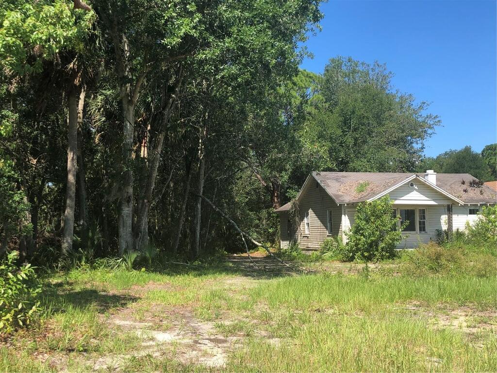 2794 S Ridgewood Avenue, Edgewater, FL 32141