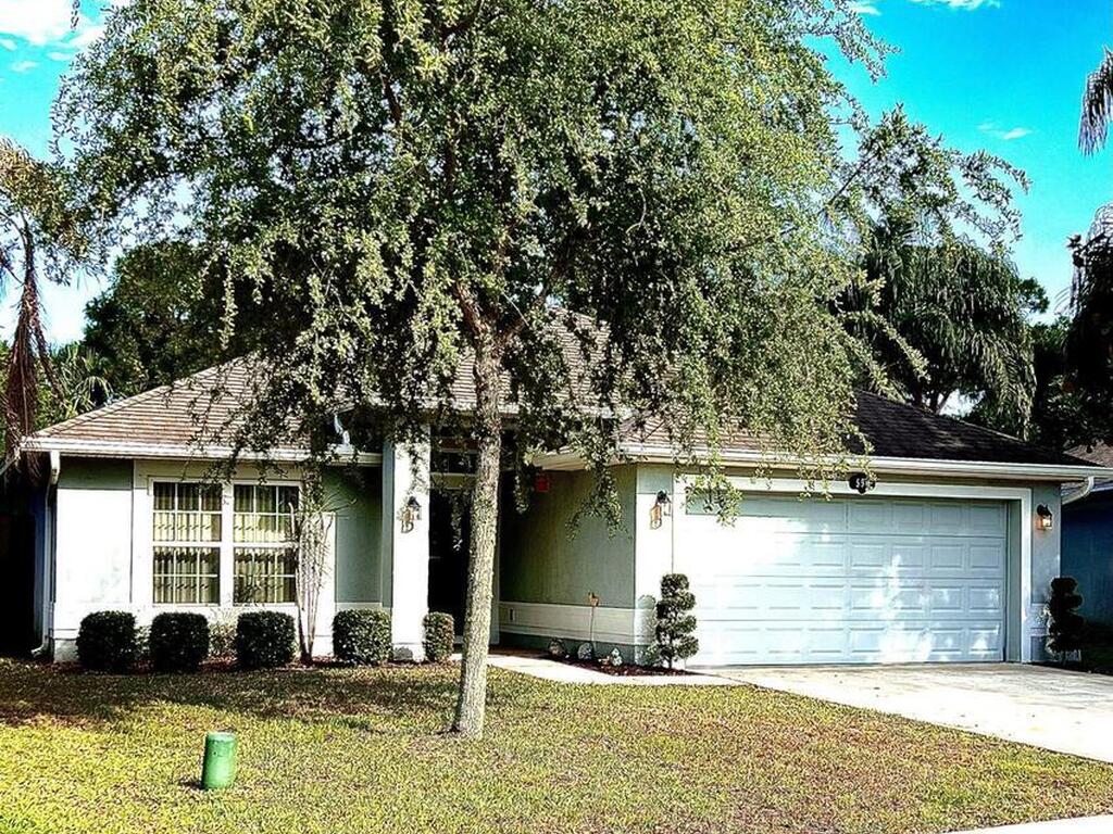 596 Mason, Titusville, FL 32780