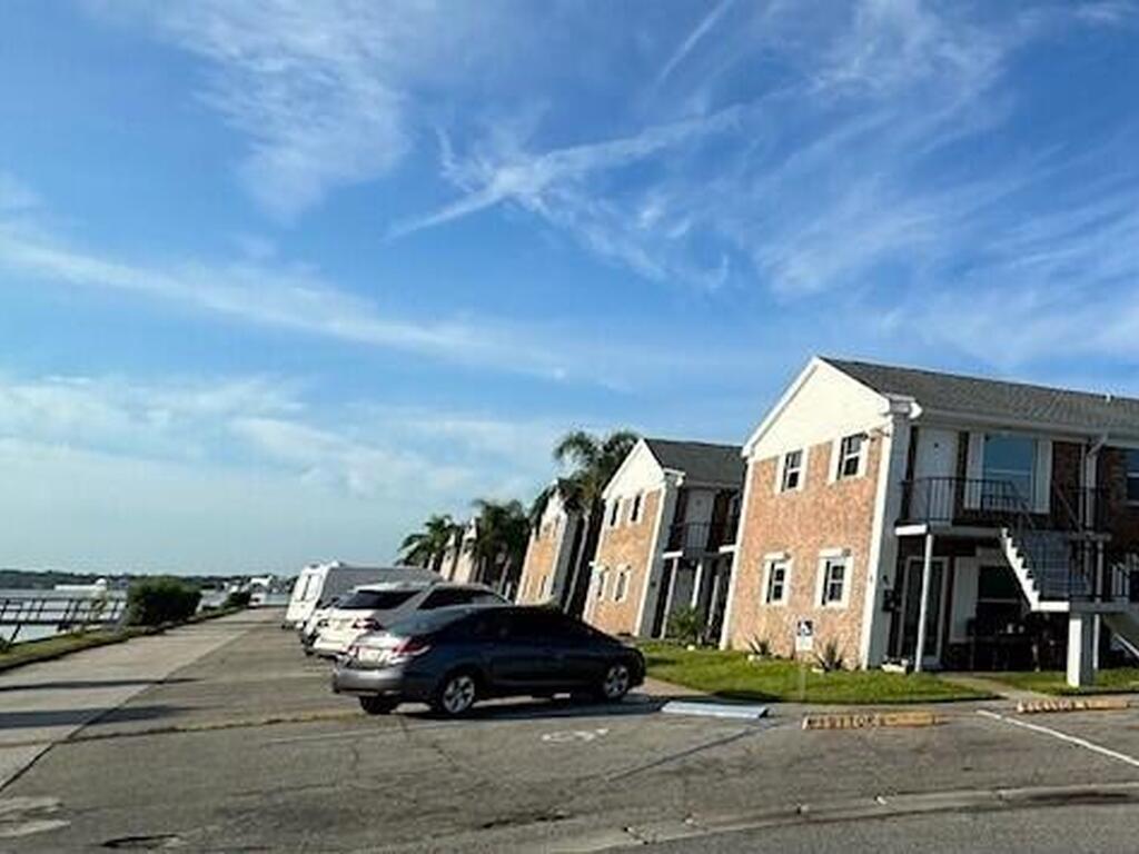 190 E Olmstead Drive, Titusville, FL 32780