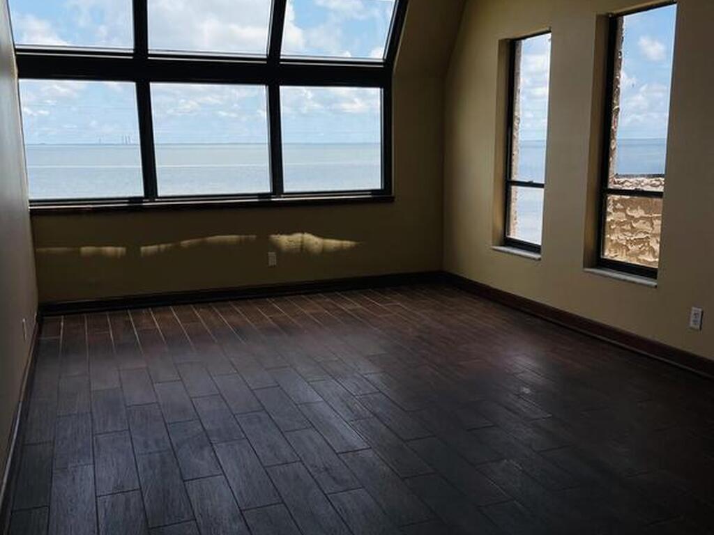 1540 Riverside Drive, Titusville, FL 32780