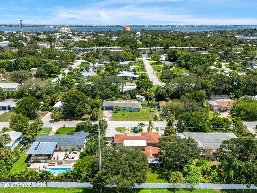 1256 Sun Circle, Melbourne, FL 32935