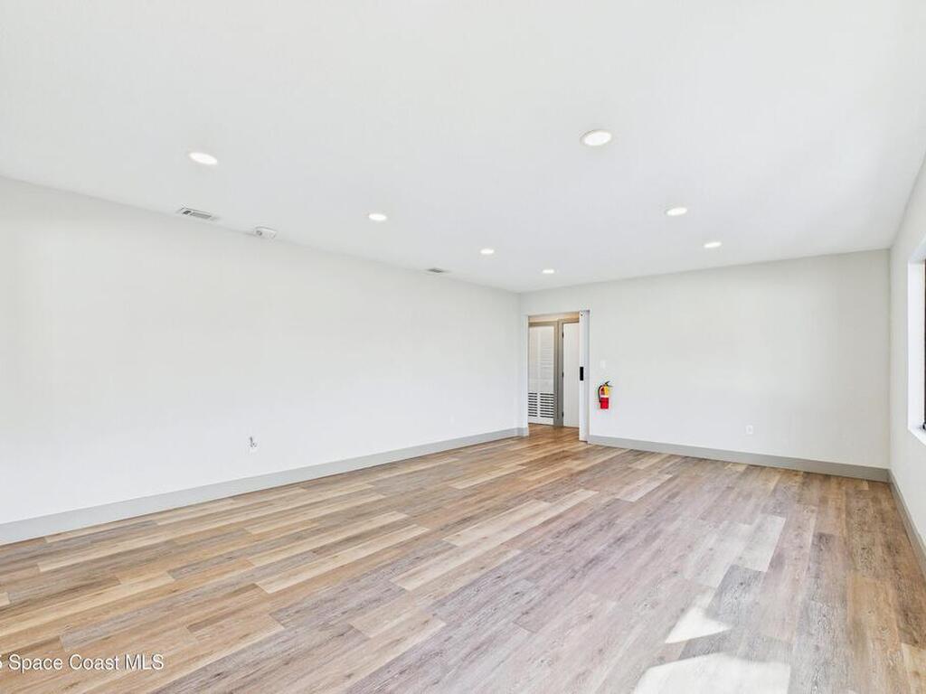 390 Poinciana Drive, Melbourne, FL 32935