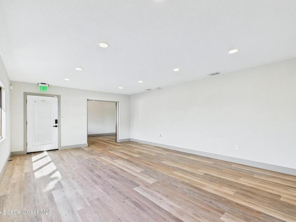 390 Poinciana Drive, Melbourne, FL 32935