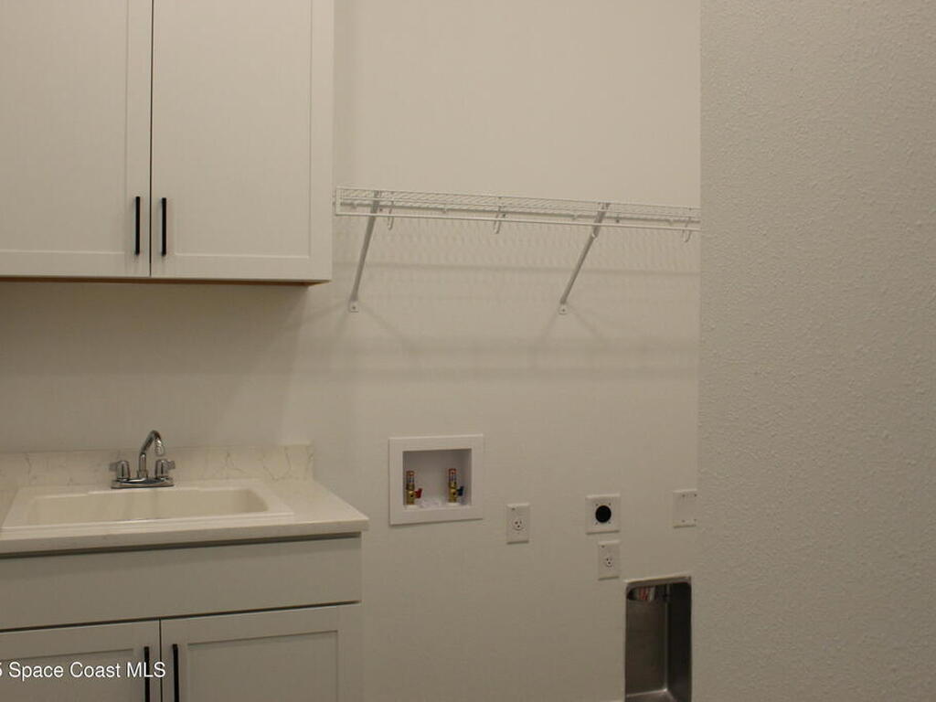 8675 Seymouria Way, Melbourne, FL 32940