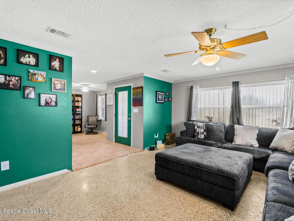 3031 Pembrooke Road, Titusville, FL 32796