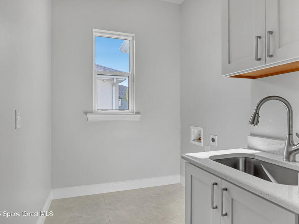 4315 Negal Circle, Melbourne, FL 32901