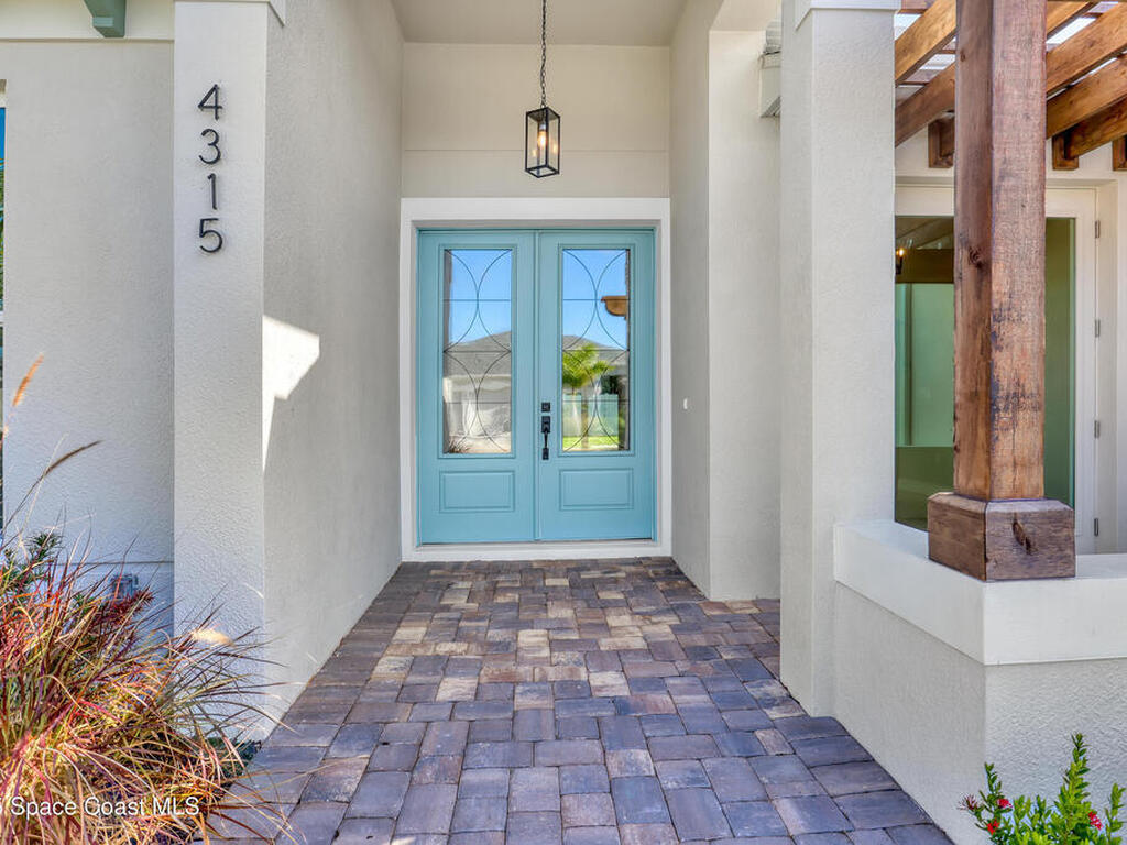 4315 Negal Circle, Melbourne, FL 32901