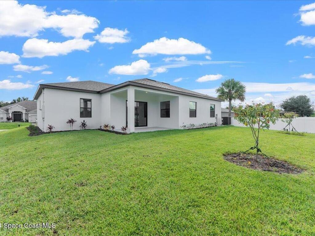 447 Hancock Street, Palm Bay, FL 32908
