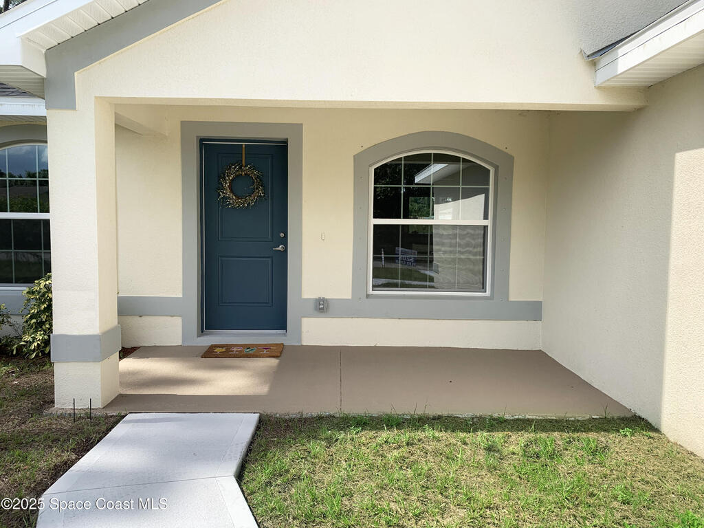 139 Whirl Street, Palm Bay, FL 32908