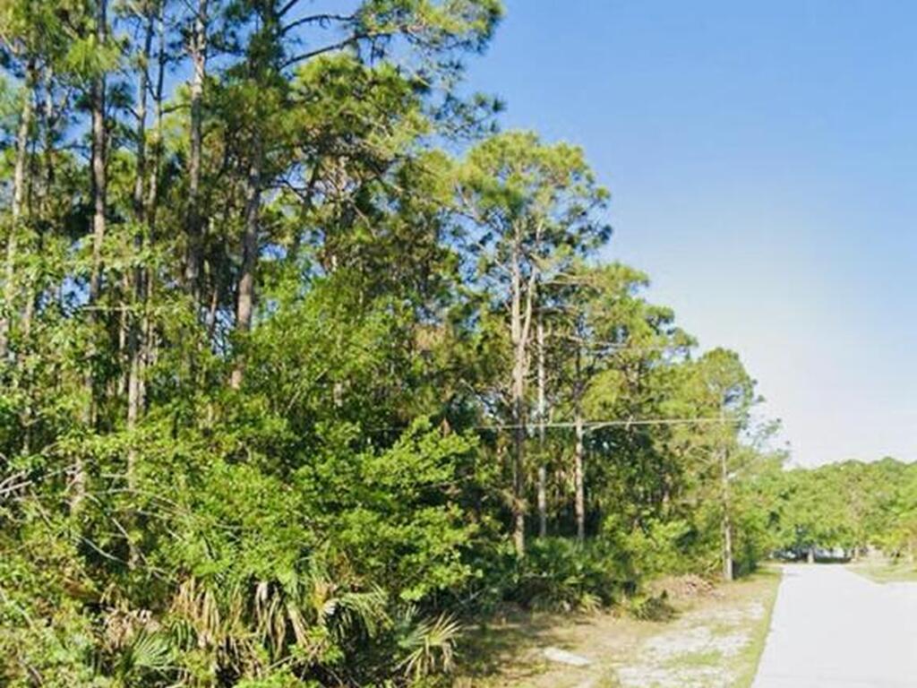 462 Sayre Road, Palm Bay, FL 32908