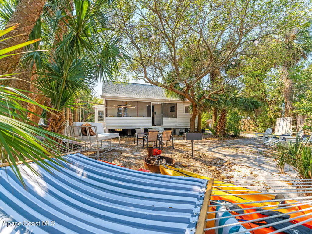 1365 Pineapple Avenue, Melbourne, FL 32935