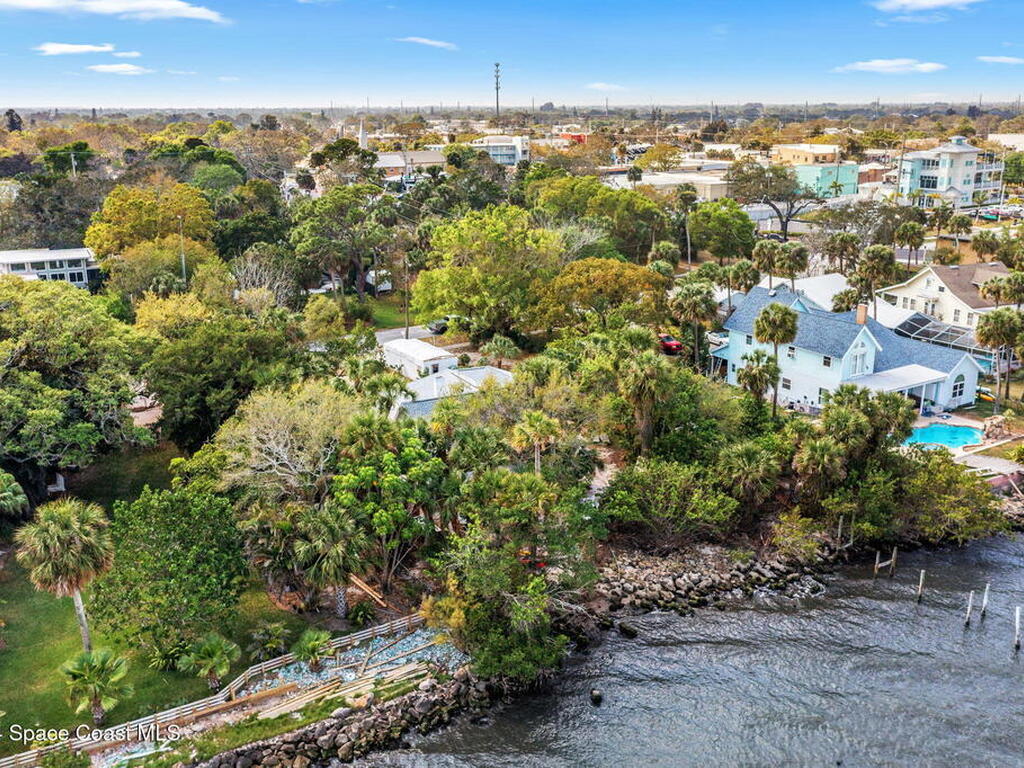 1365 Pineapple Avenue, Melbourne, FL 32935