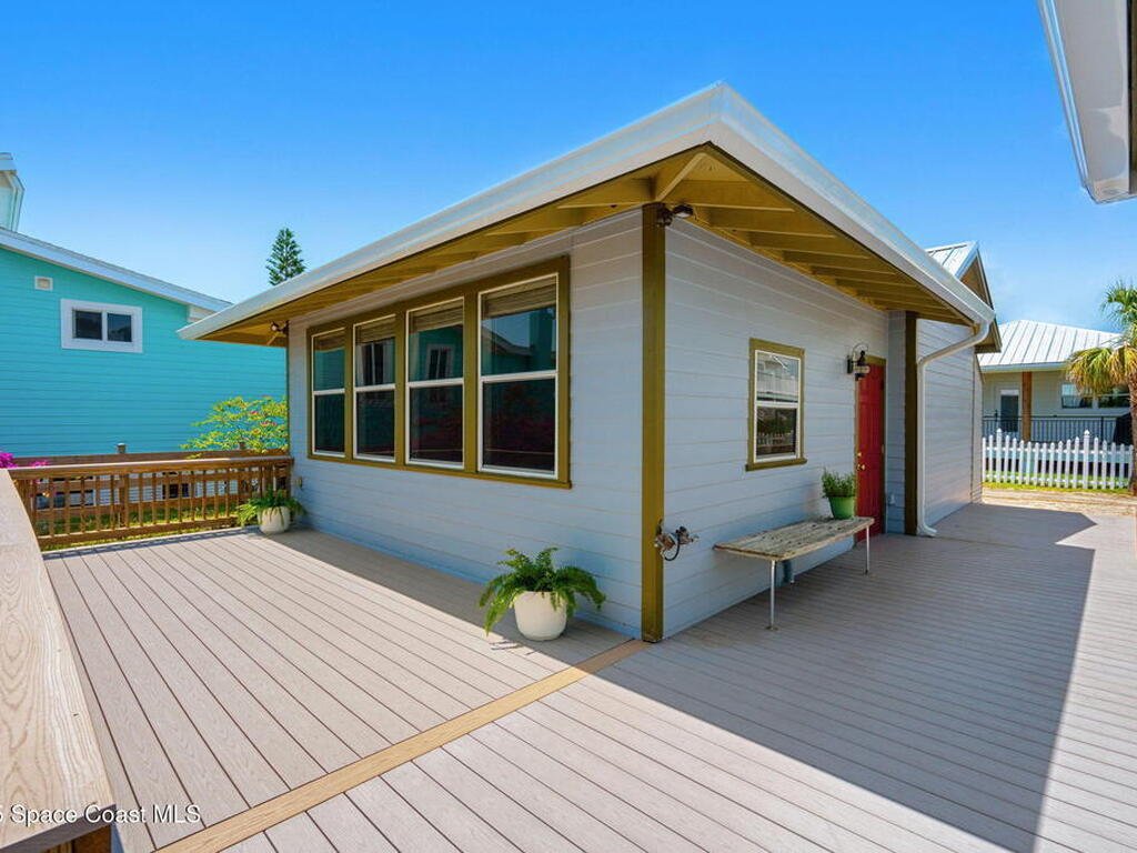 36 Vip Island, Grant, FL 32949