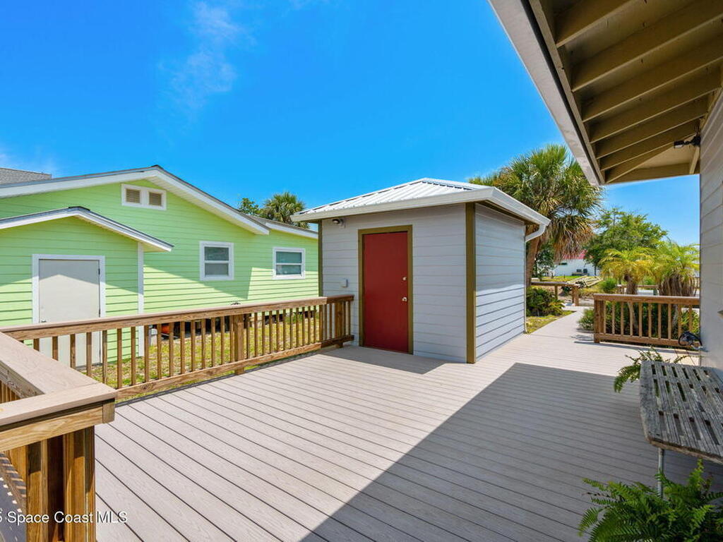36 Vip Island, Grant, FL 32949