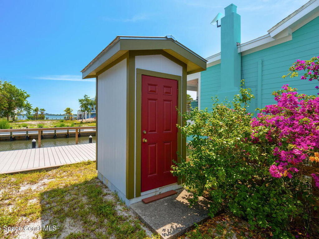 36 Vip Island, Grant, FL 32949