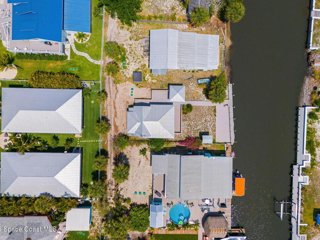 36 Vip Island, Grant, FL 32949