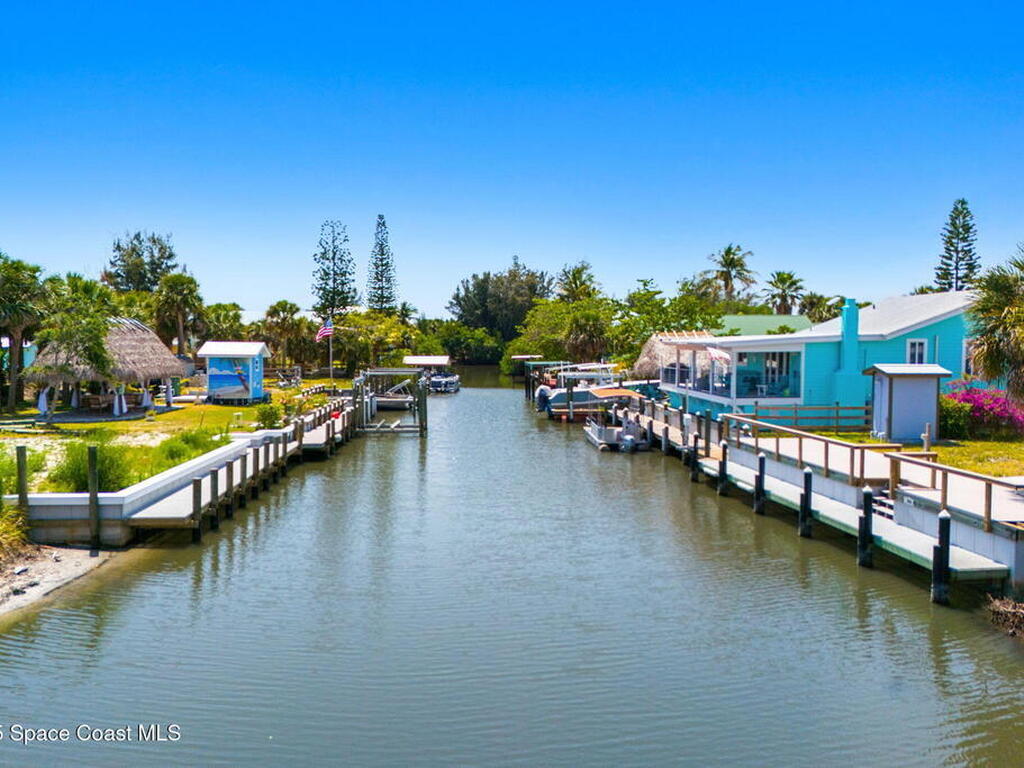 36 Vip Island, Grant, FL 32949