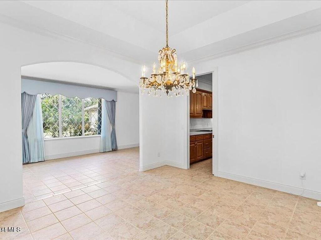 9140 S Tropical Trail, Merritt Island, FL 32952