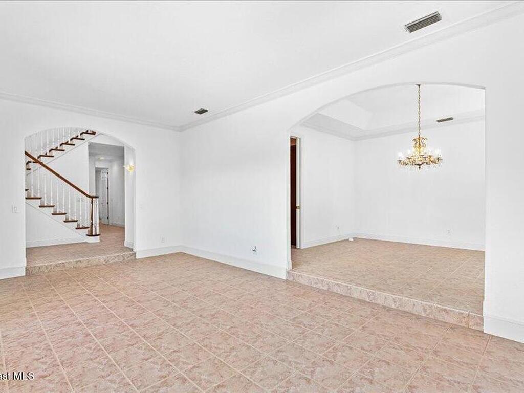 9140 S Tropical Trail, Merritt Island, FL 32952