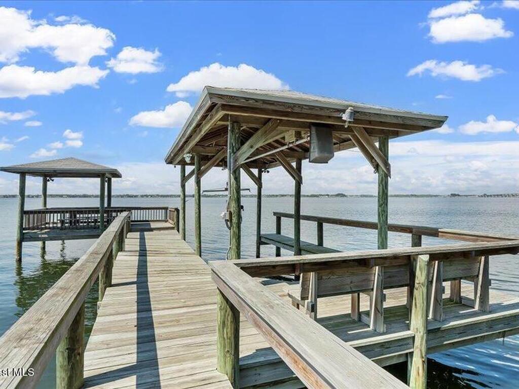 9140 S Tropical Trail, Merritt Island, FL 32952