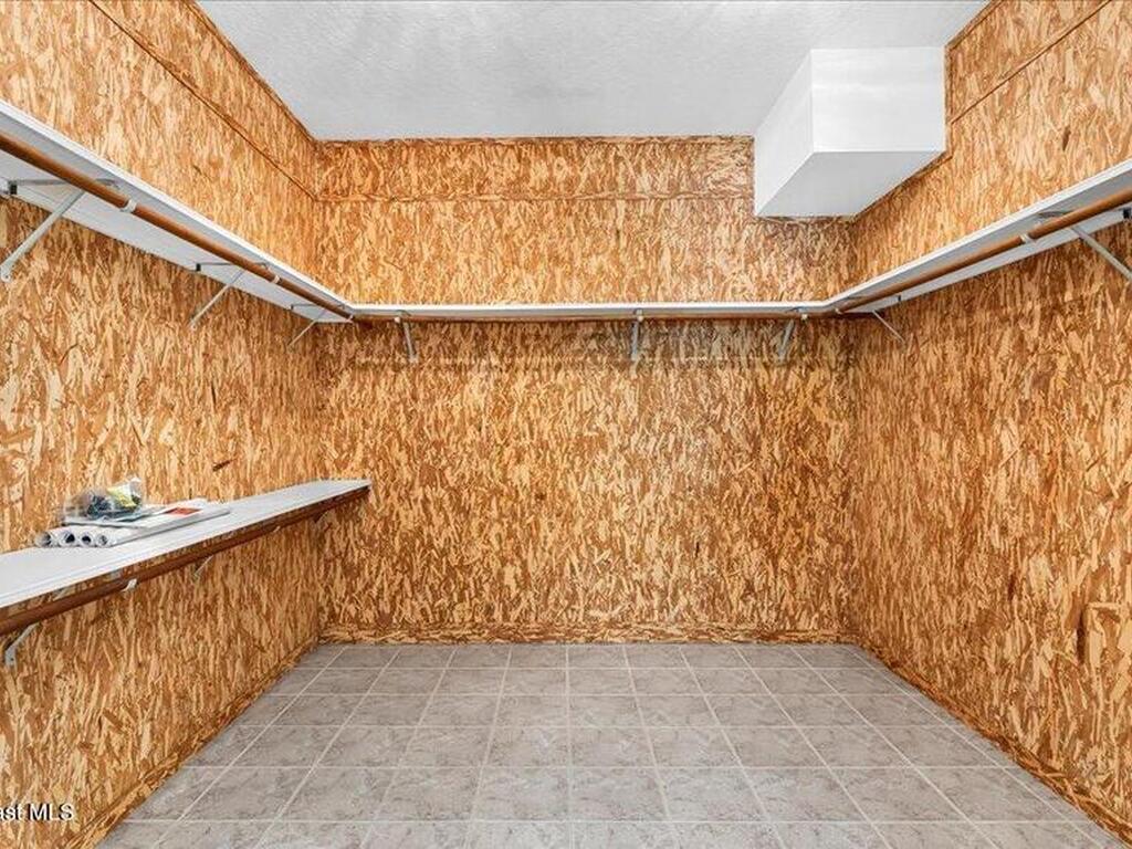 9140 S Tropical Trail, Merritt Island, FL 32952