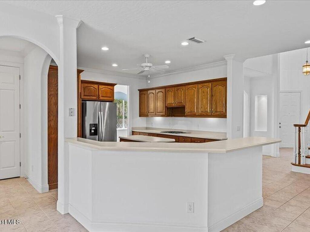 9140 S Tropical Trail, Merritt Island, FL 32952