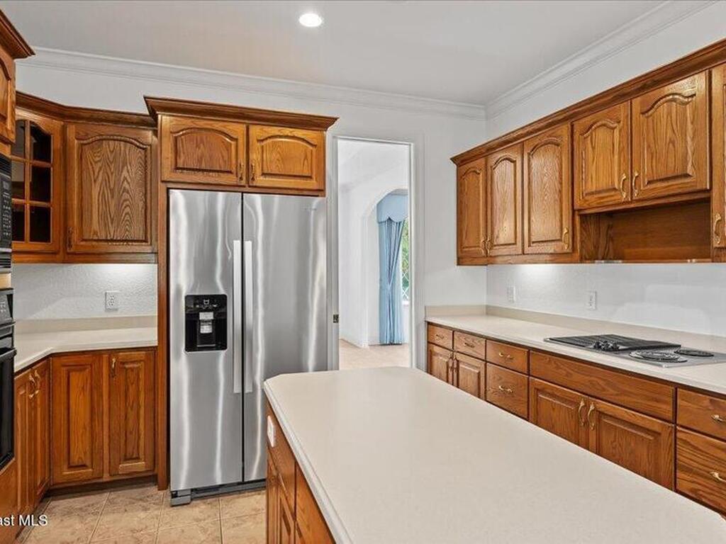 9140 S Tropical Trail, Merritt Island, FL 32952