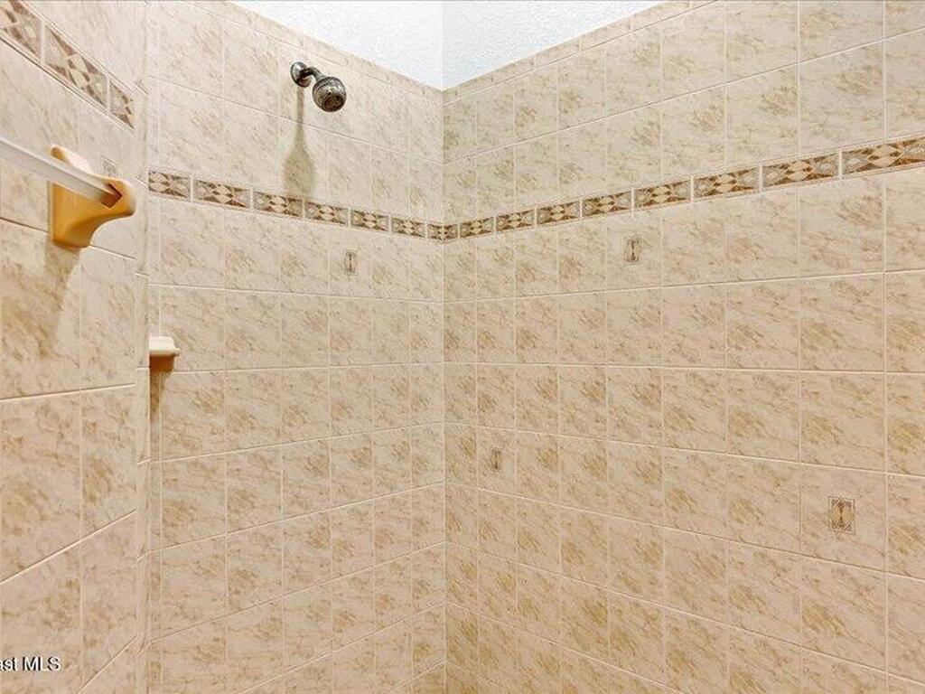 9140 S Tropical Trail, Merritt Island, FL 32952