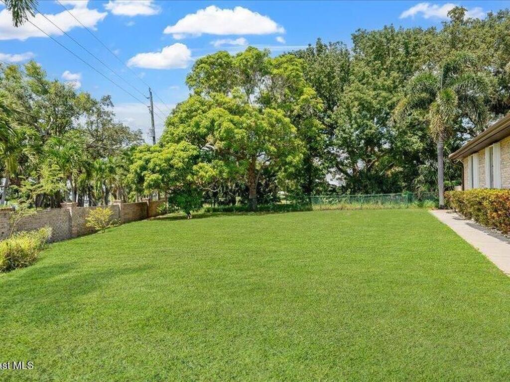 9140 S Tropical Trail, Merritt Island, FL 32952