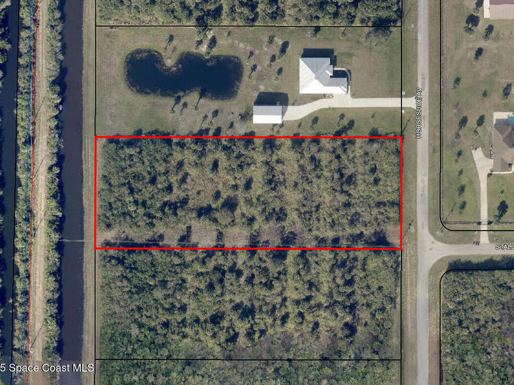 8556 Horseshoe Avenue, Palm Bay, FL 32909