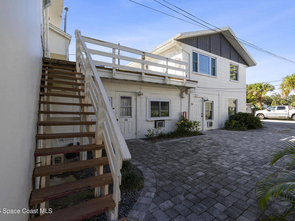 620 E New Haven Avenue, Melbourne, FL 32901