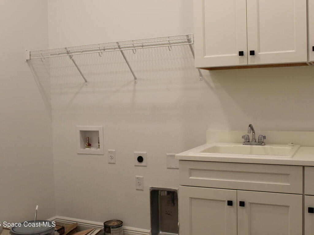 8695 Seymouria Way, Melbourne, FL 32940