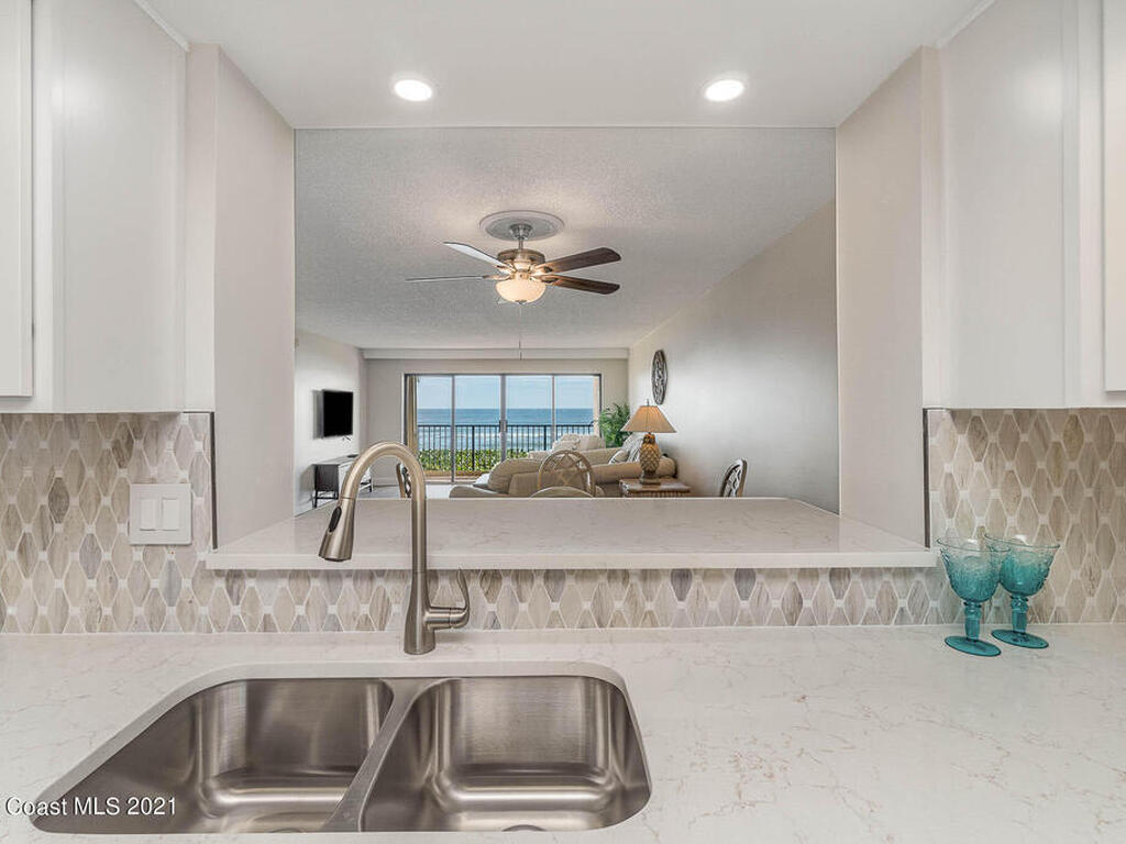 995 N Highway A1a, Indialantic, FL 32903