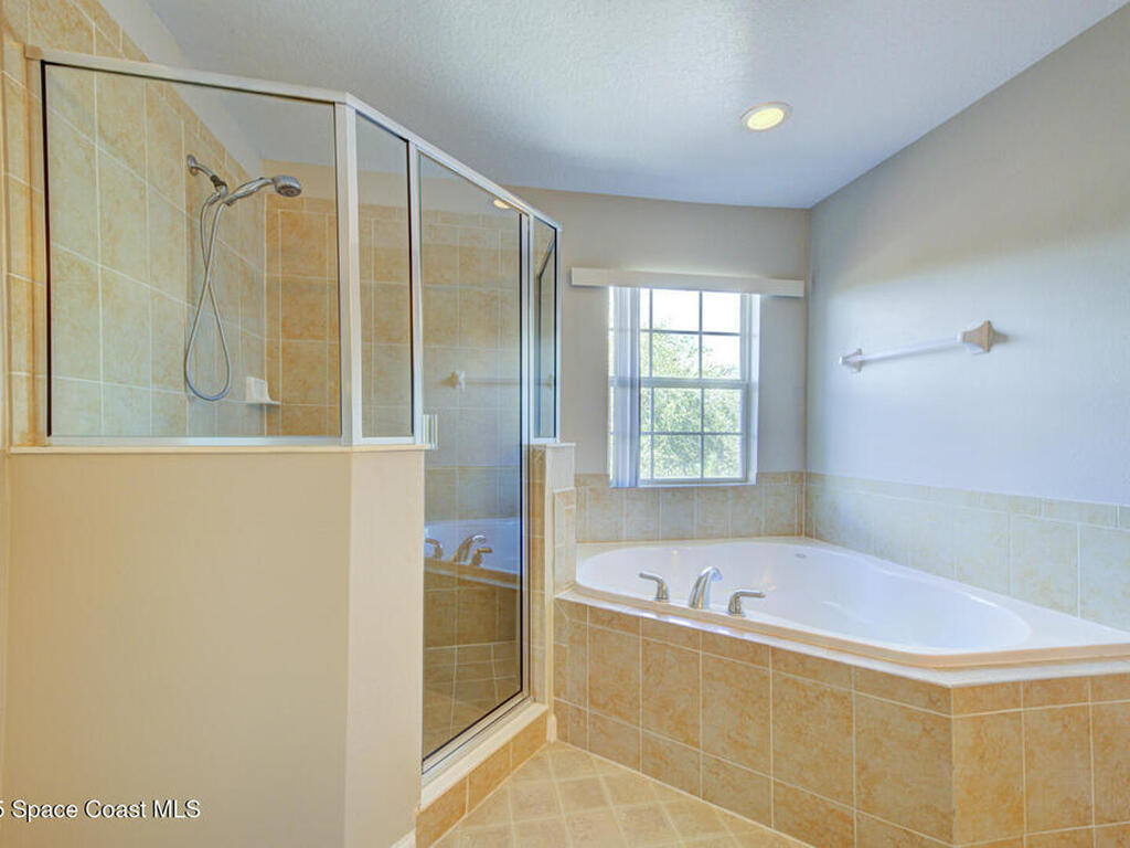 264 Wishing Well Circle, Palm Bay, FL 32908