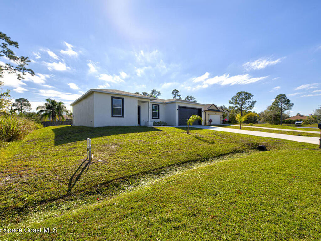 906 Tolson Street, Palm Bay, FL 32909