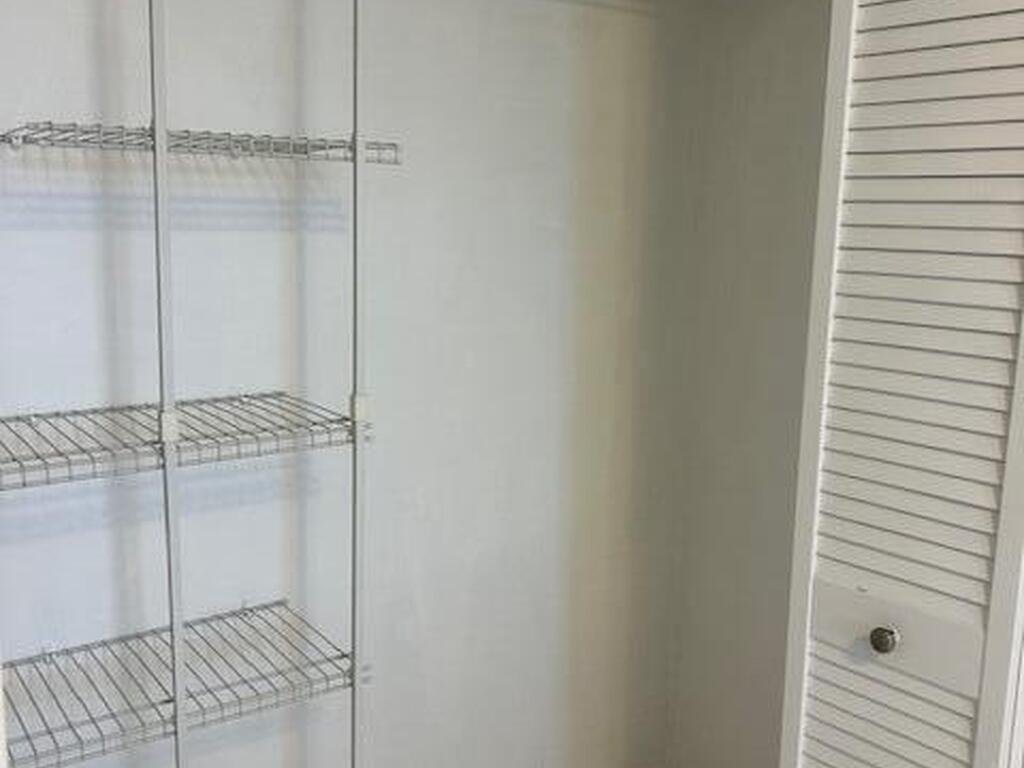 380 N Brevard Avenue, Cocoa Beach, FL 32931