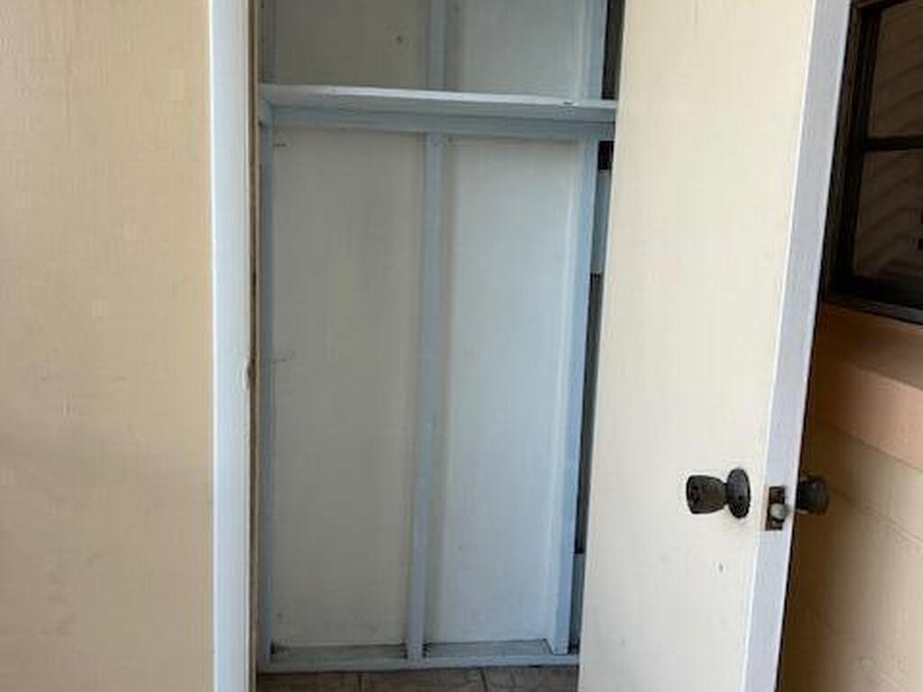 380 N Brevard Avenue, Cocoa Beach, FL 32931