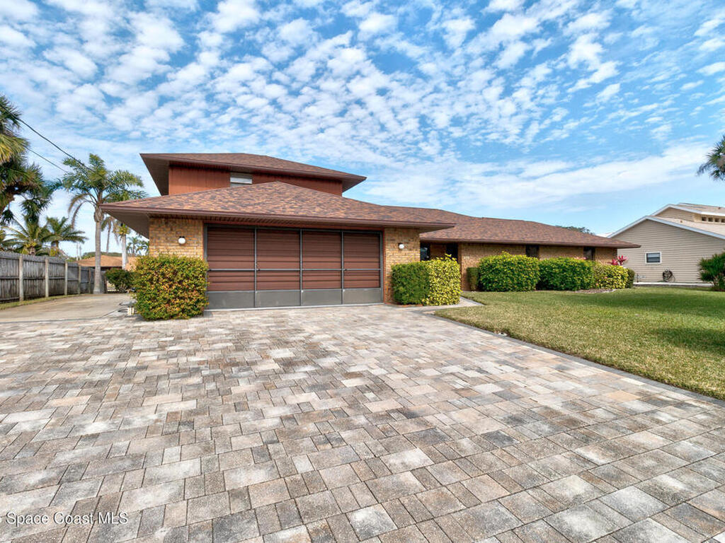 298 Arrowhead Lane, Melbourne Beach, FL 32951