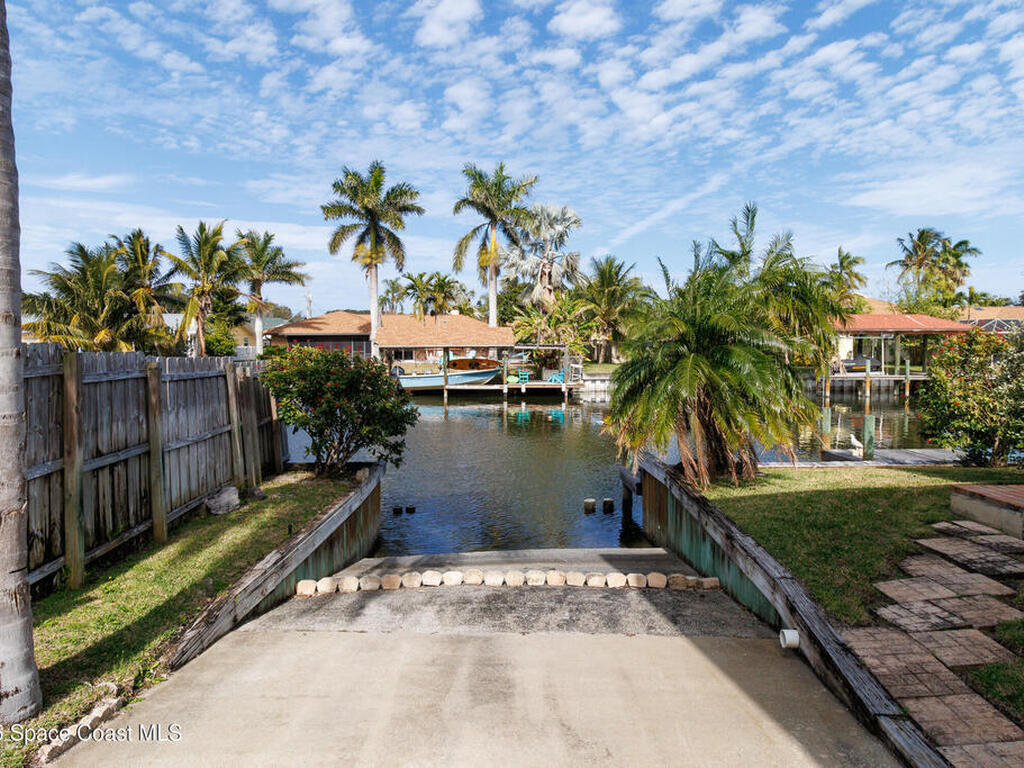 298 Arrowhead Lane, Melbourne Beach, FL 32951