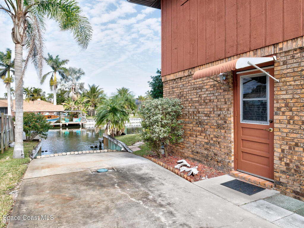 298 Arrowhead Lane, Melbourne Beach, FL 32951