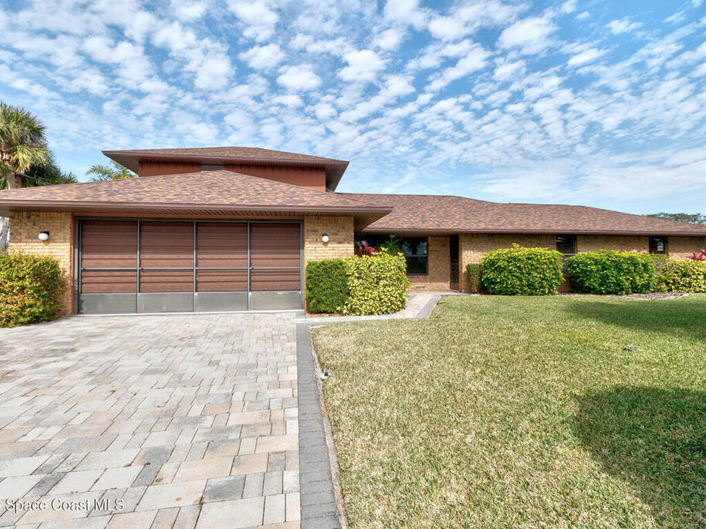 298 Arrowhead Lane, Melbourne Beach, FL 32951
