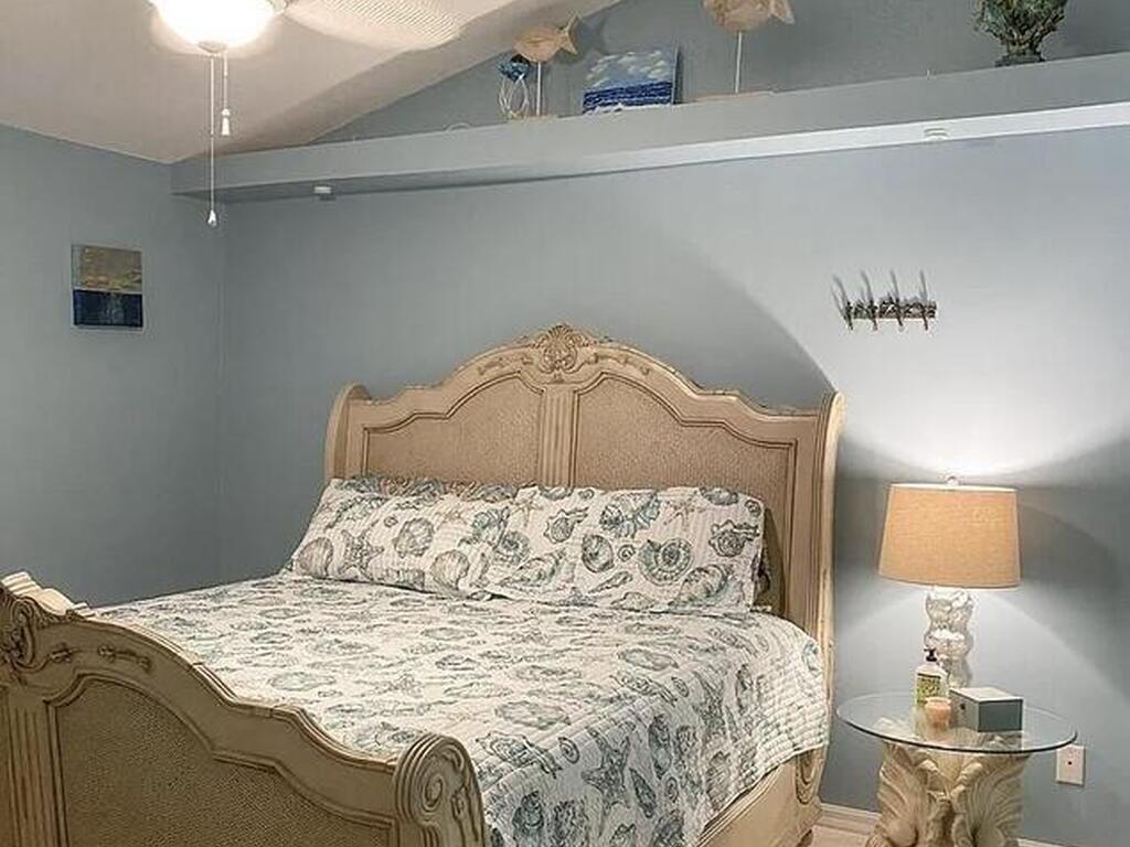 5080 Seiler Street, Melbourne Beach, FL 32951