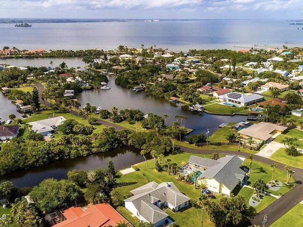 5080 Seiler Street, Melbourne Beach, FL 32951