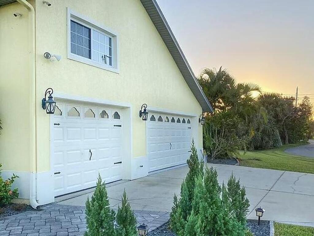 5080 Seiler Street, Melbourne Beach, FL 32951