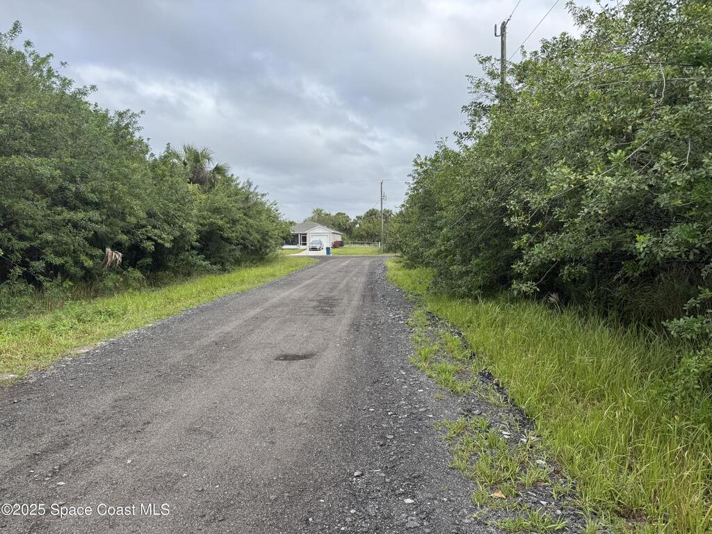 2117 Begonia Avenue, Palm Bay, FL 32908